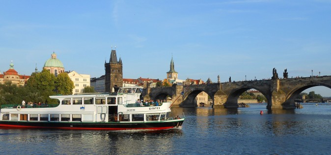 Boat trip - Charles bridge